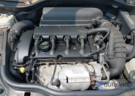 2010 Mini Cooper S z USA, uszkodzony, nr VIN WMWMS3C54ATY08644